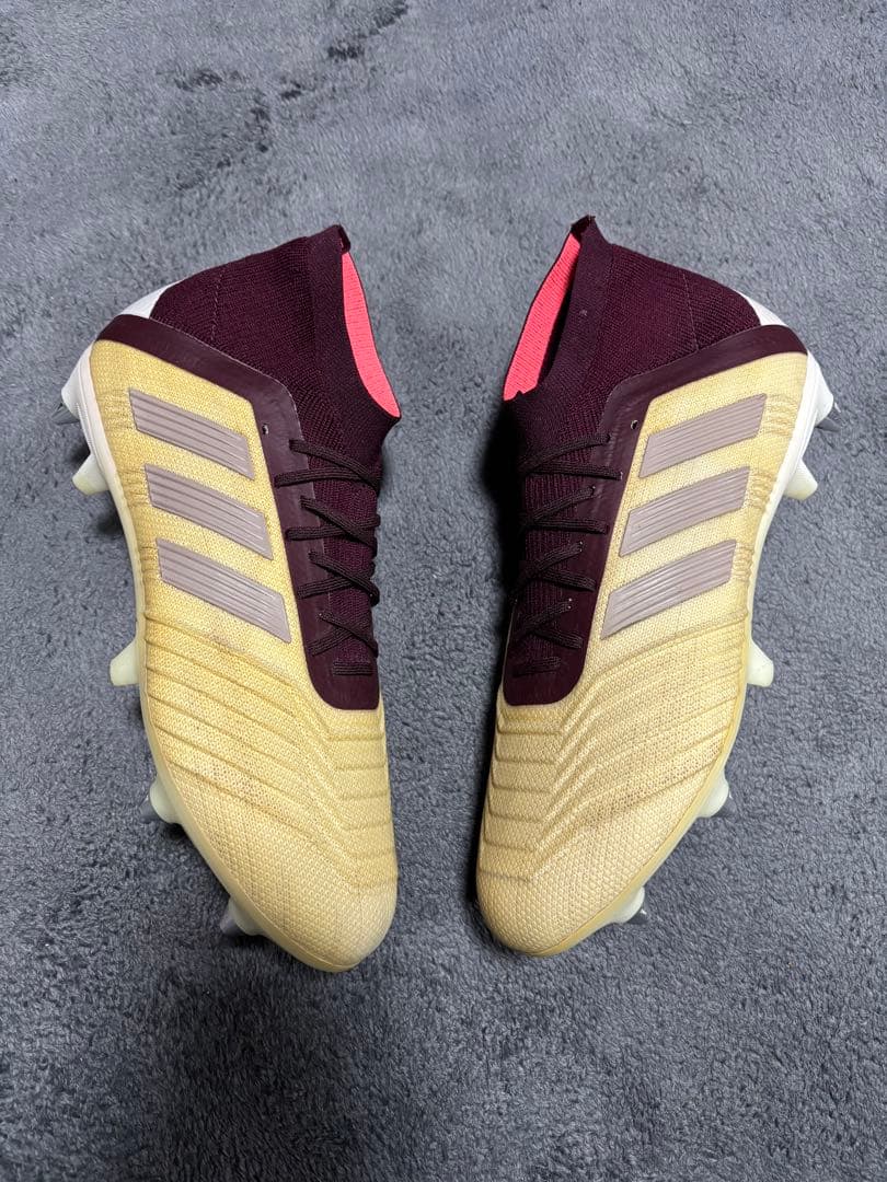 adidas predator 18.1 SG/取り替えスタッド/付属バッグ