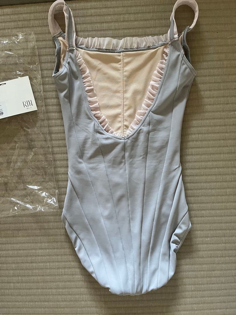 新品　stina スティナ　RTN レオタード　ライトグレー×ピンク　XS