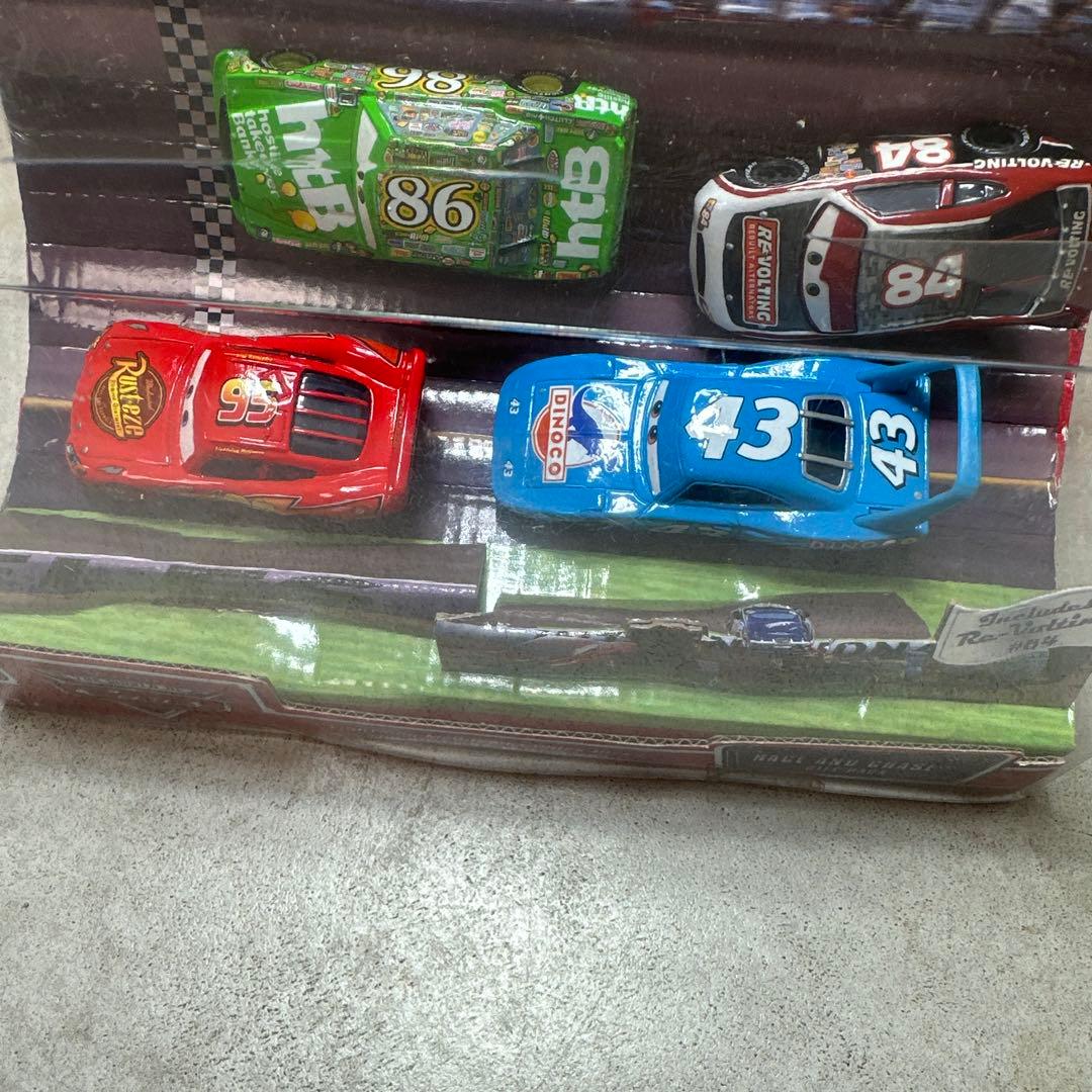 カーズ レースアンドチェイス ギフトパック ミニカー セット マテル