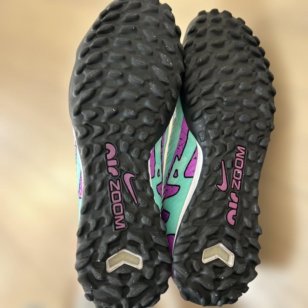 ZOOM マーキュリアル　サッカーシューズ ナイキ　NIKE