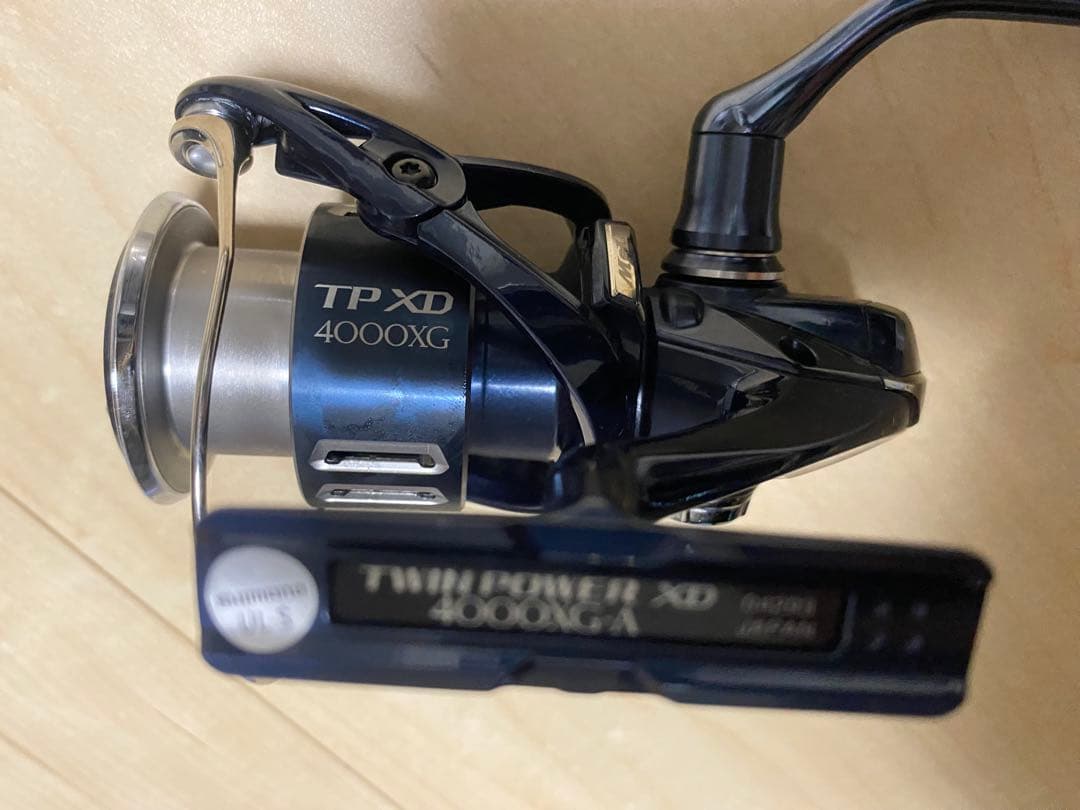 美品　21 ツインパワー XD 4000XG