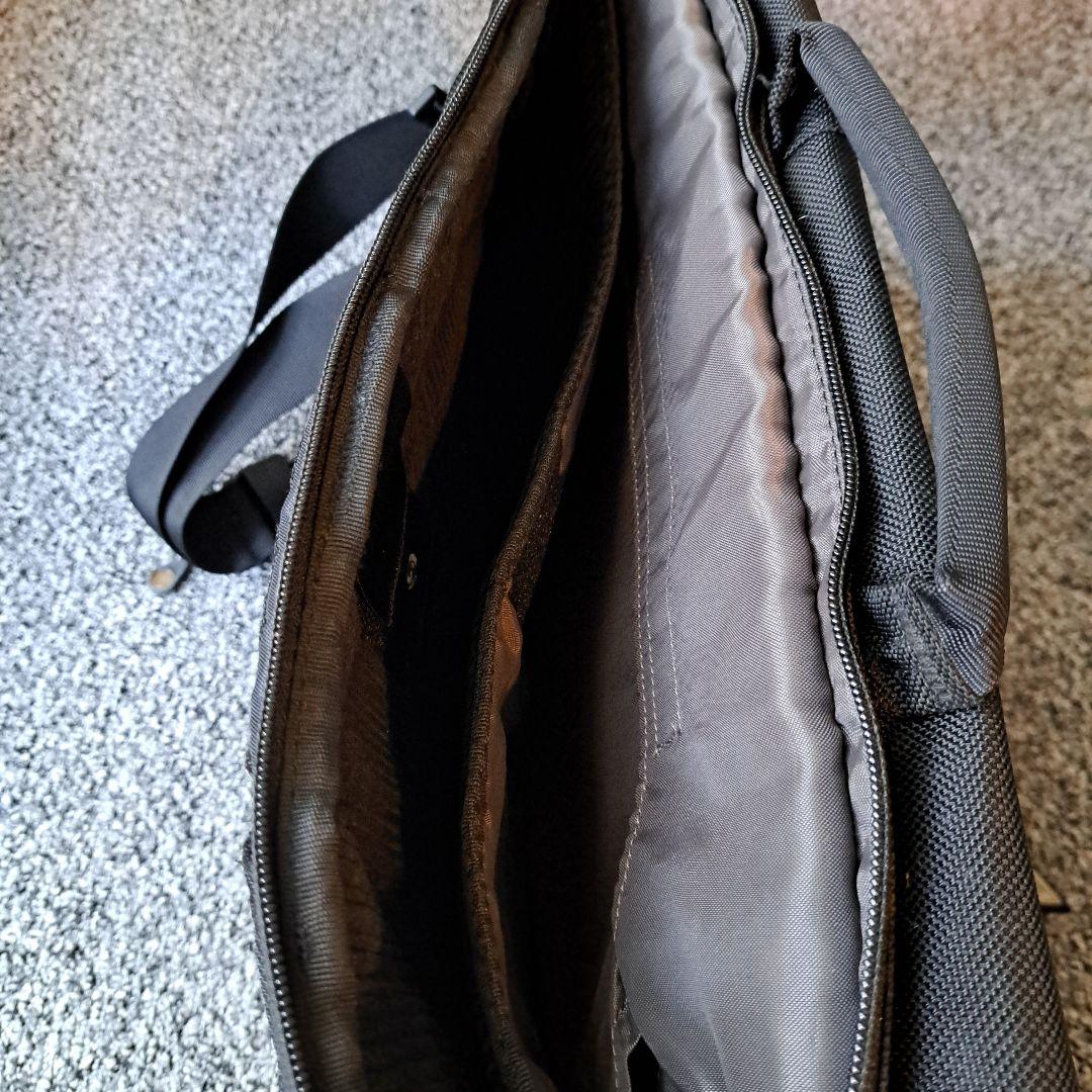 TIMBUK2 ティンバック Mサイズ ブラック 黒 メッセンジャーバック 美品