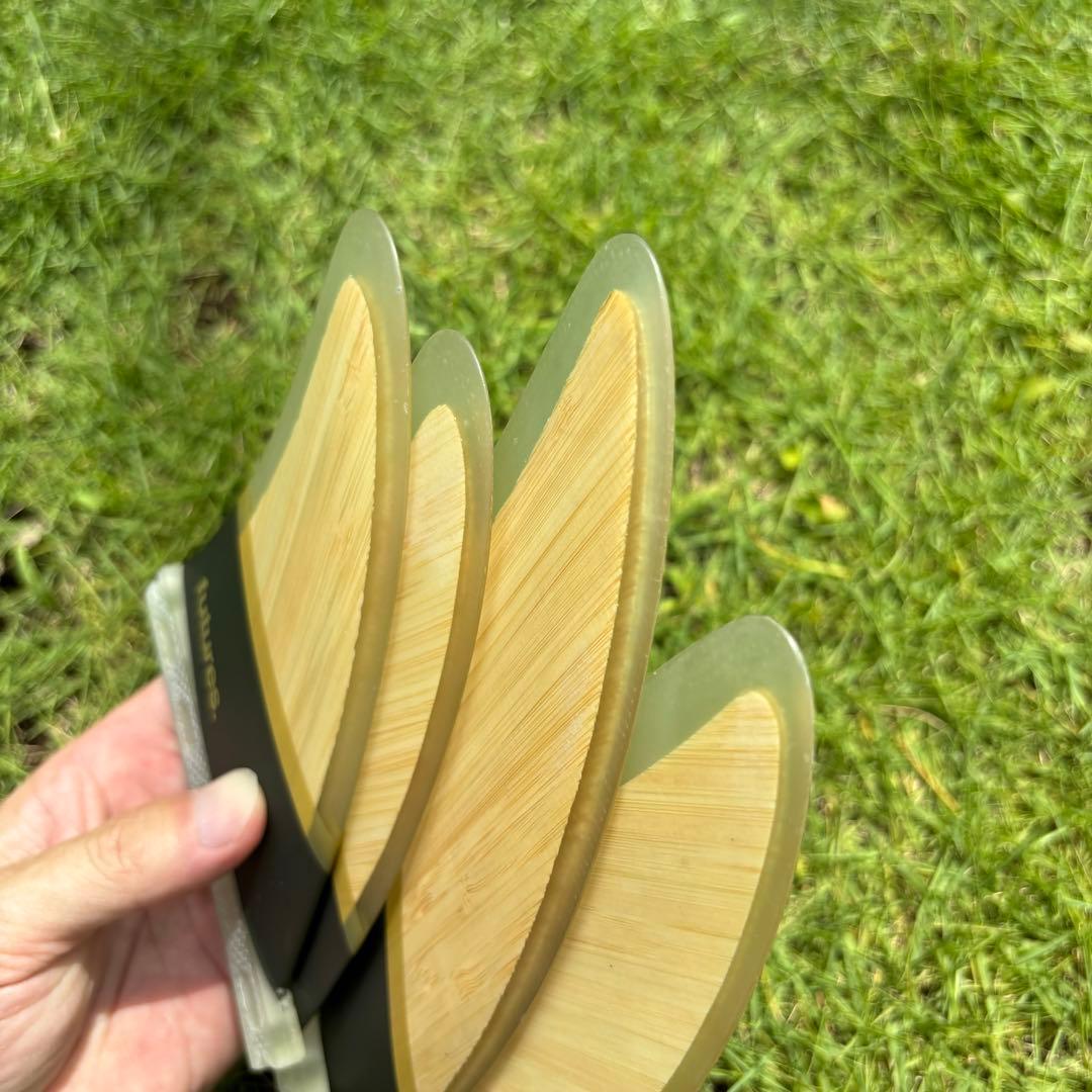 futures fin フューチャーBAMBOO CONTROLLER QUAD