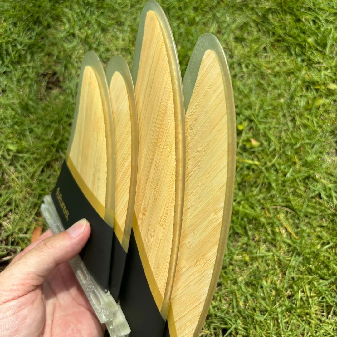 futures fin フューチャーBAMBOO CONTROLLER QUAD