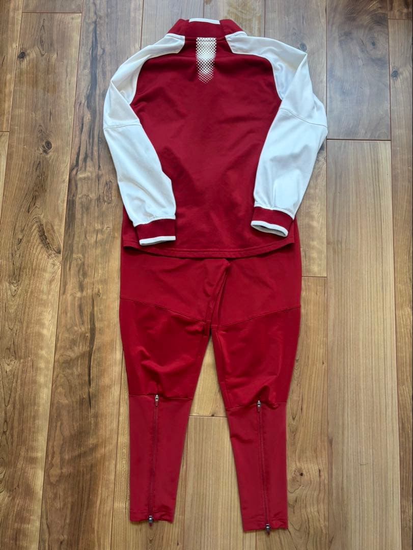 Puma Arsenal フルジップジャケット 赤白