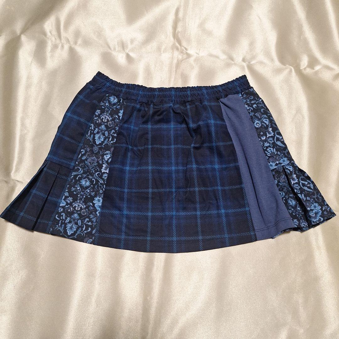 アドミラルテニススコート　Mサイズ