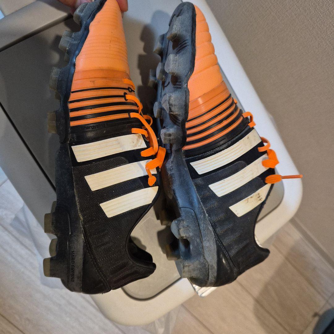 adidas ナイトロチャージ1.0