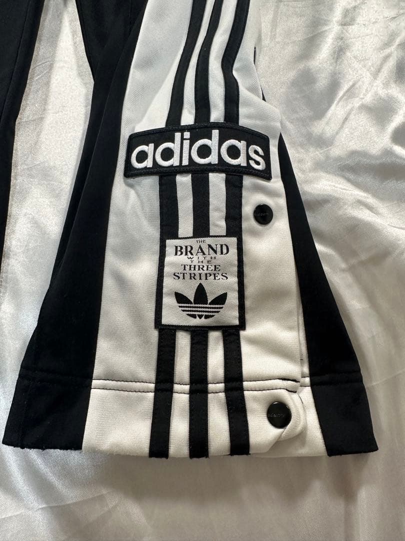 ブラックピンク着用 adidas アディダス トラックパンツ adibreake