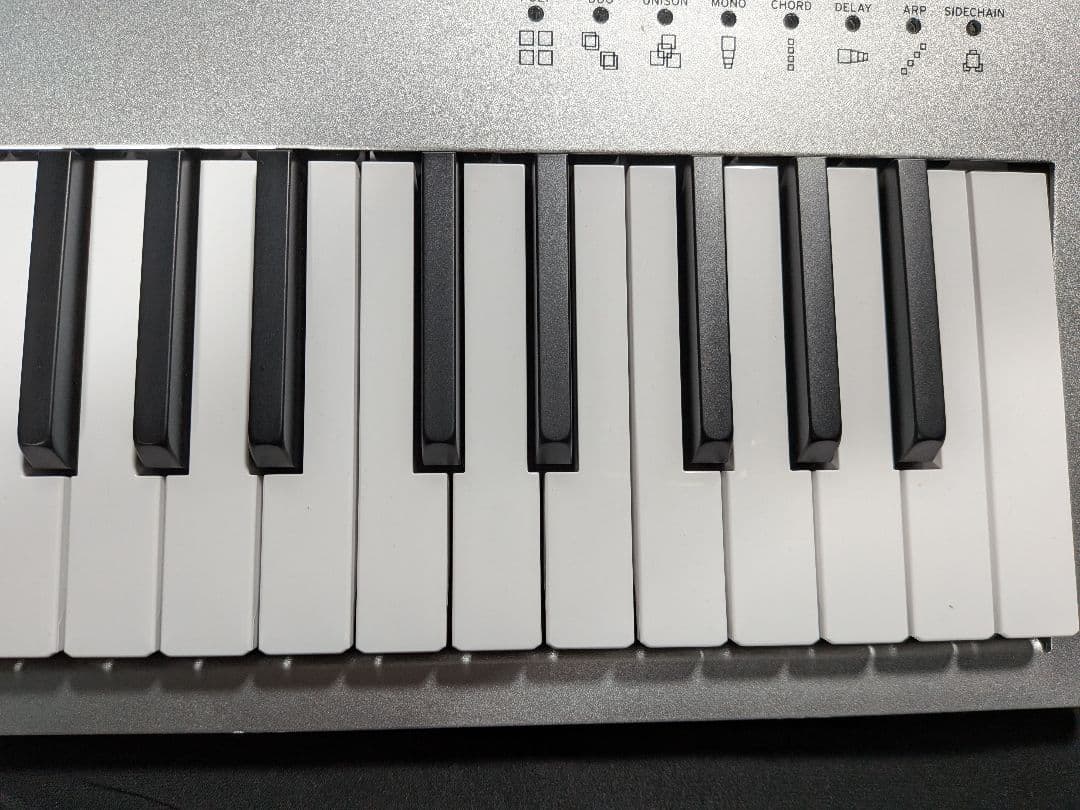 KORG minilogue 美品 元箱・ACアダプター・説明書付 動作確認済