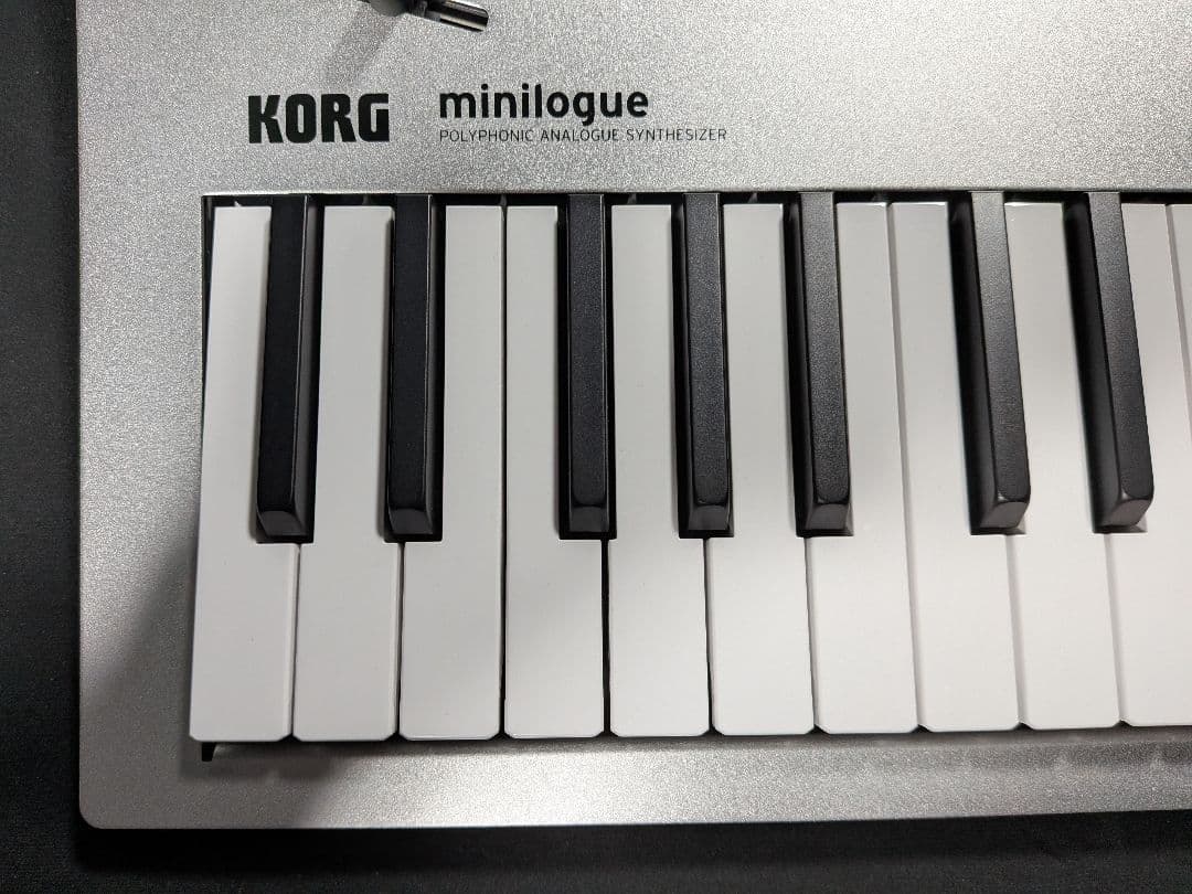 KORG minilogue 美品 元箱・ACアダプター・説明書付 動作確認済