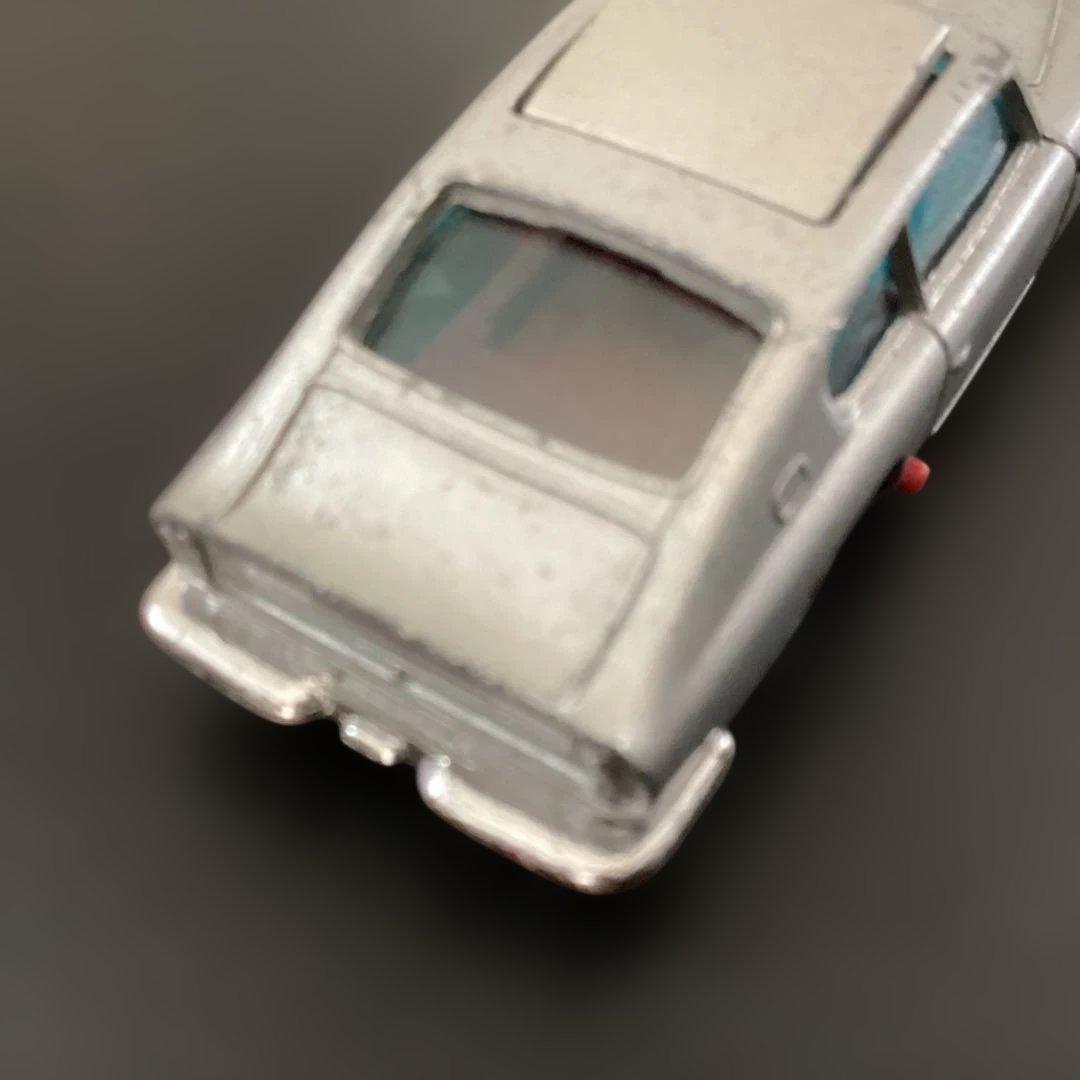 ハスキー　ミニカー　007　アストンマーチン DB5　ボンドカー