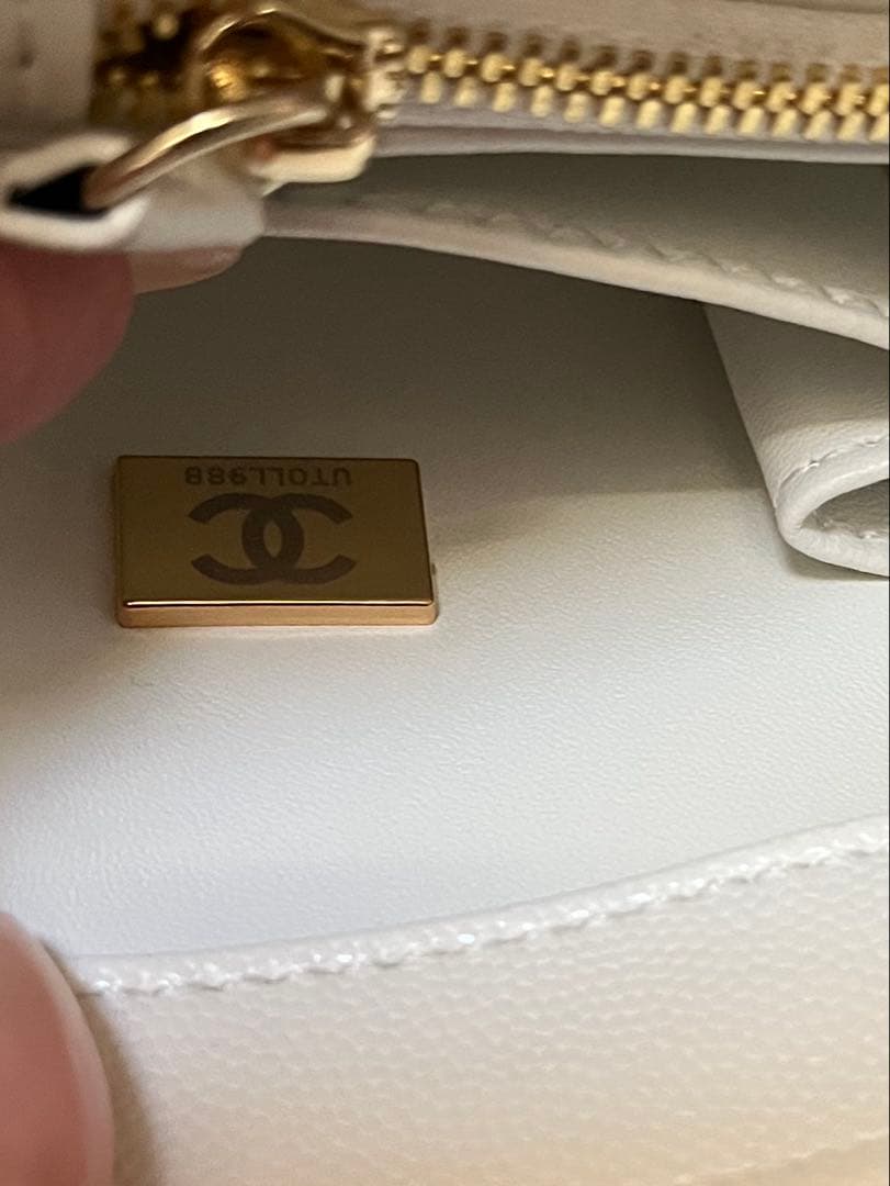 キ*ィ様 CHANEL ✨ノベルティー✨ホワイトココハンドル✨新品未使用