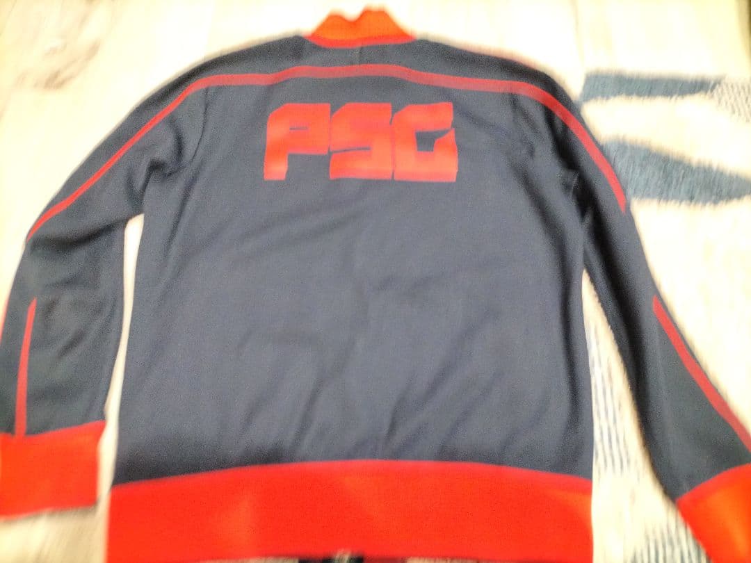 中古　Nike パリ・サンジェルマンジャケット　Mサイズ