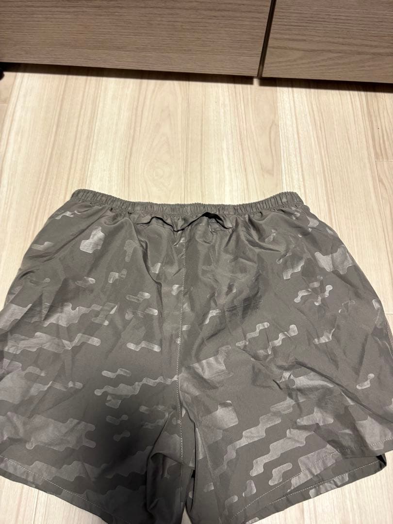 Nike DRI-FIT 長袖Tシャツ グレー　ランニングシャツ
