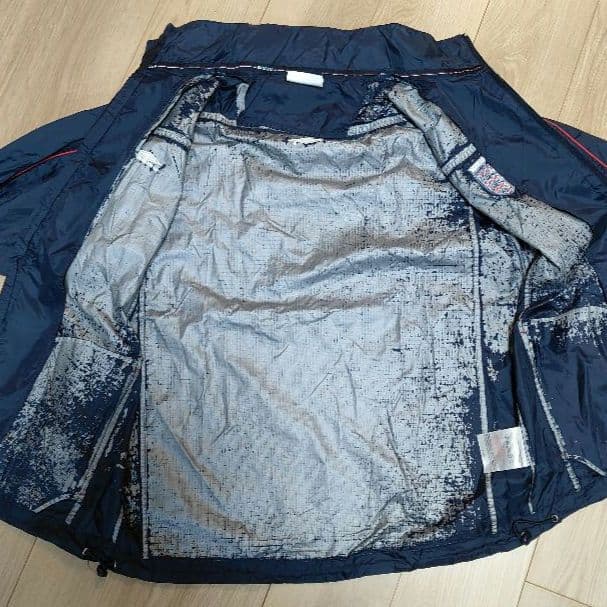 アンブロ UMBRO イングランド代表 ナイロンジャケット M 紺 希少