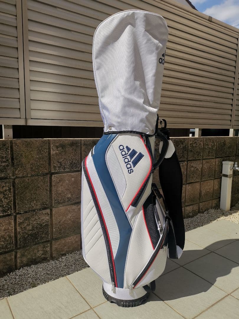 美品 adidas キャディバッグ ホワイト/ネイビー AWR92
