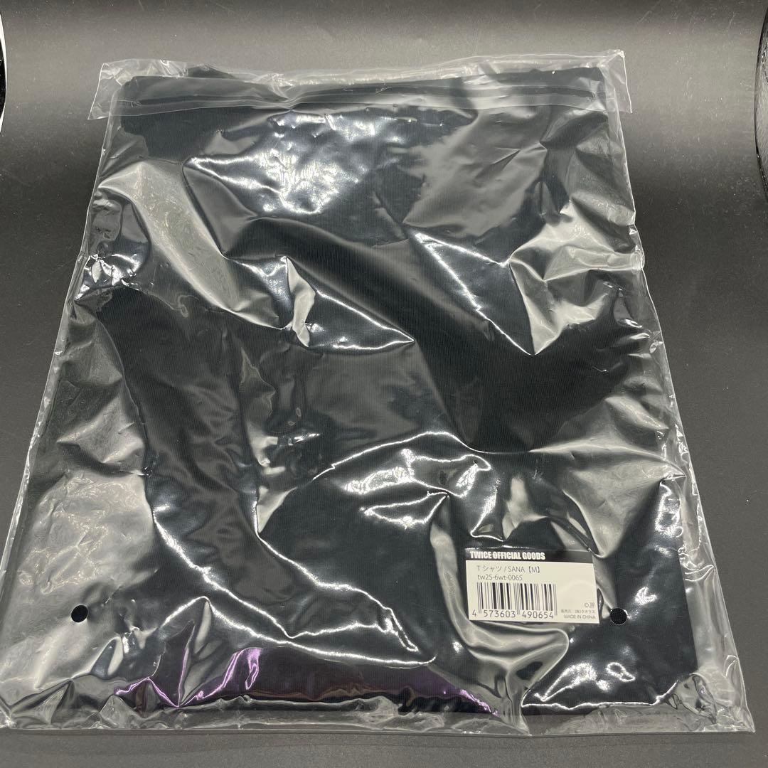 【新品 未使用】TWICE THIS IS FOR サナ Tシャツ Mサイズ