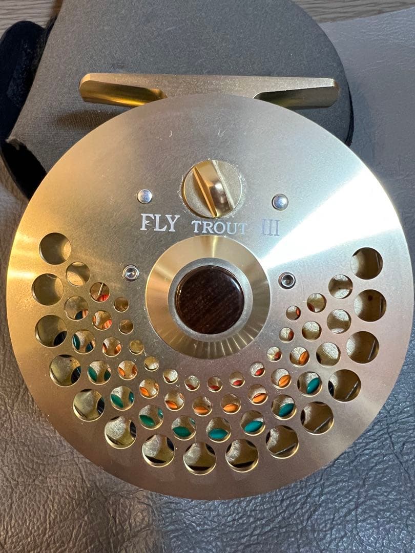 FLY TROUT III フライリール ゴールド