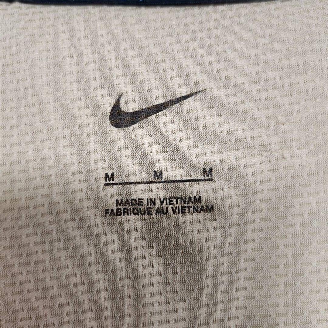 韓国♥️ナイキ　NIKE RUNNING　ウィンドブレーカー　サイズM
