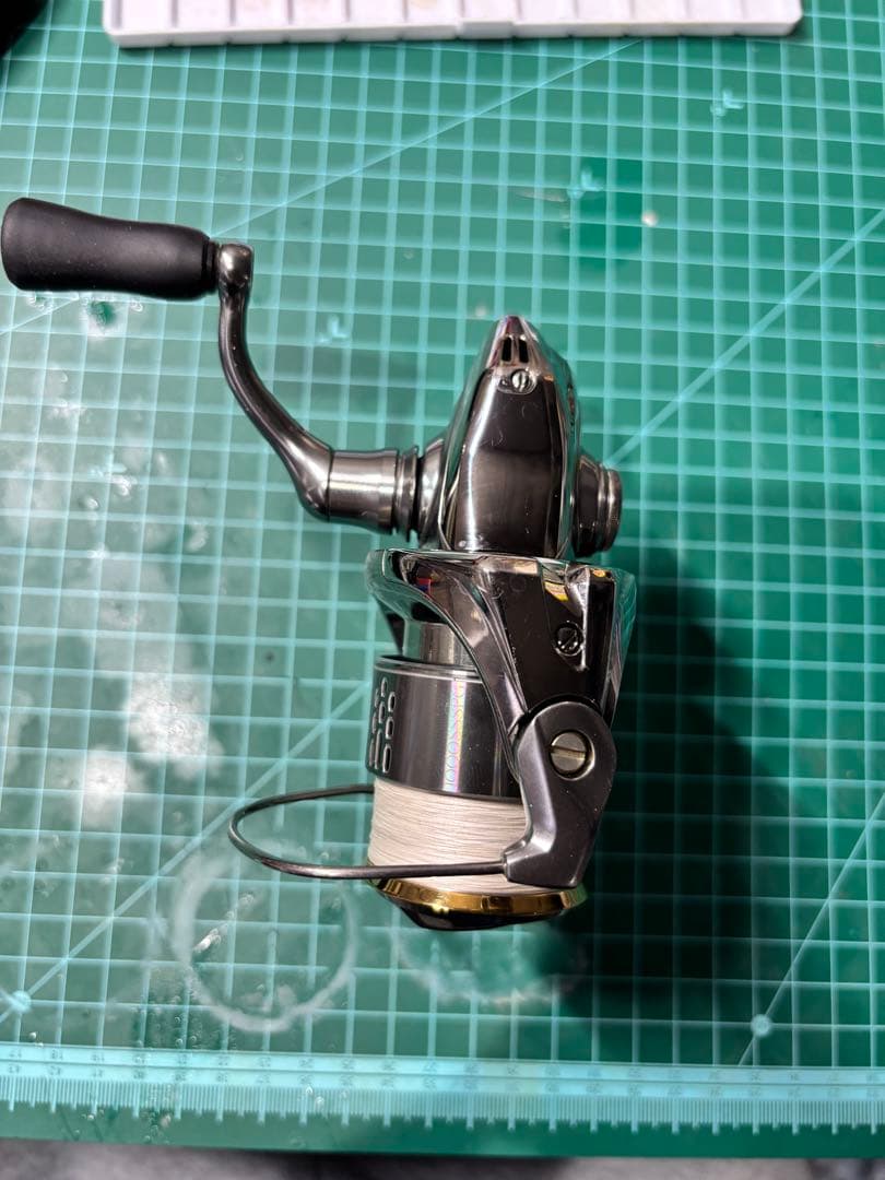 SHIMANO STELLA 1000SSSPG スピニングリール