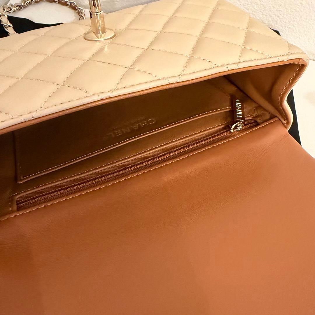 CHANEL ホワイトベージュ キルティングバッグ