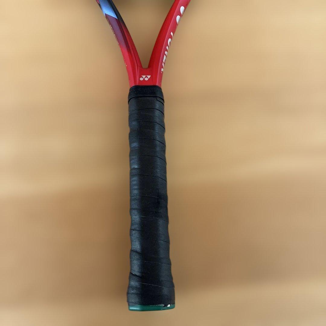 YONEX VCORE 100L テニスラケットＧ1 　グリップテープ付