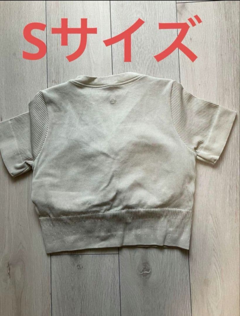 SUKALA ヨガウェア リブVネックトップスS　ウエストツイストレギンスM