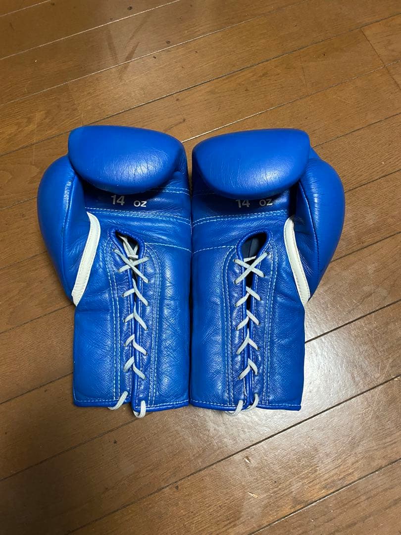 Winning ボクシンググローブ 14 oz