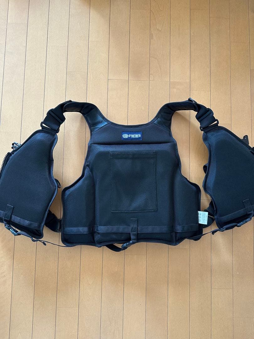 ボ*エ様 RBB ロックショアショートベスト　リバレイ　ロックショアベスト