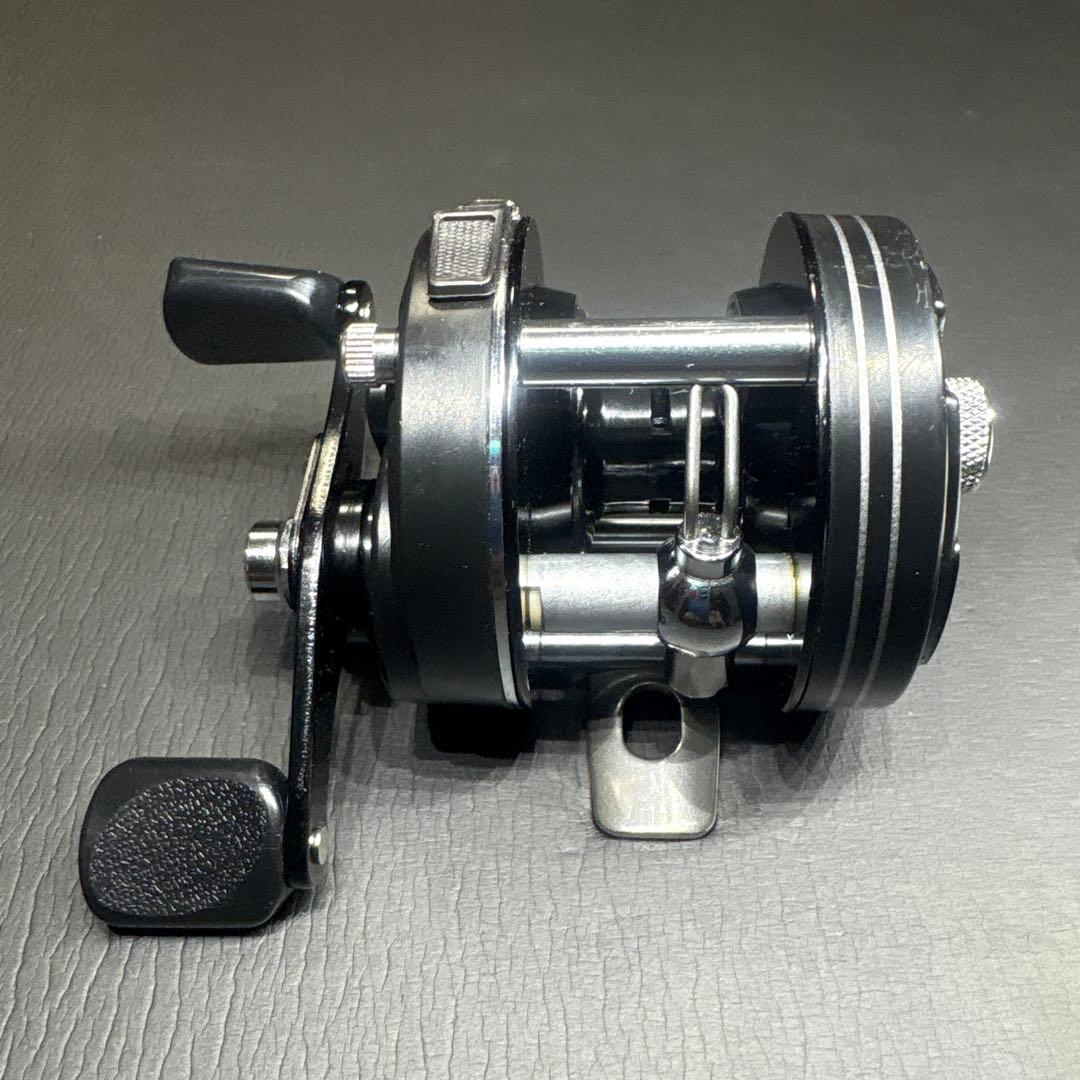 ダイワ　ミリオネア　GS-1000C GS1000C オールドリール