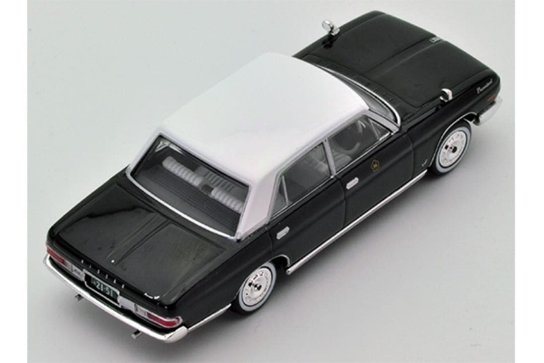 トミカリミテッドヴィンテージ　プレジデント　ハイヤー(日本交通)