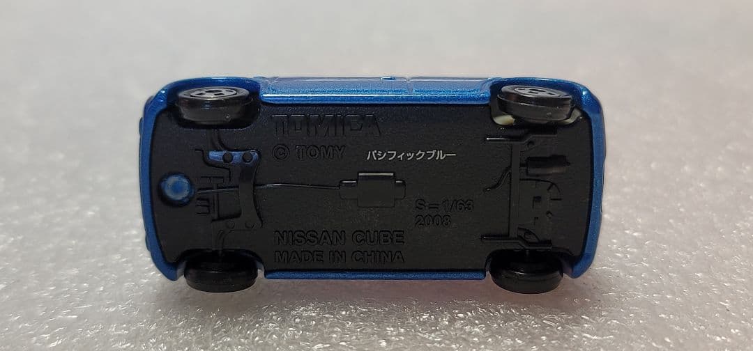 【送料無料】貴重！希少色 キューブ パシフィックブルー ミニカー 「 トミカ