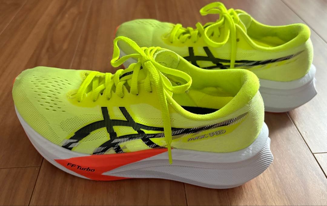 スパイク・シューズ asics MAGIC SPEED 4