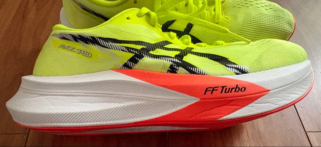 スパイク・シューズ asics MAGIC SPEED 4