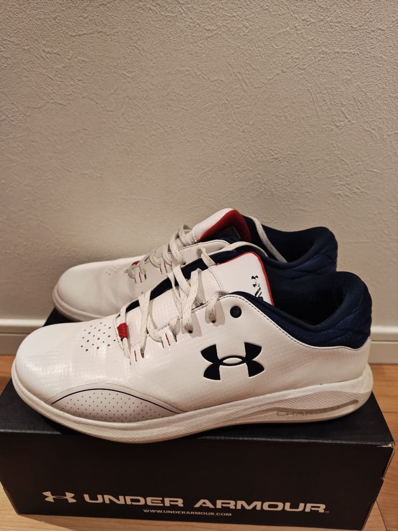 UNDER ARMOUR　アンダーアーマー　ゴルフシューズ