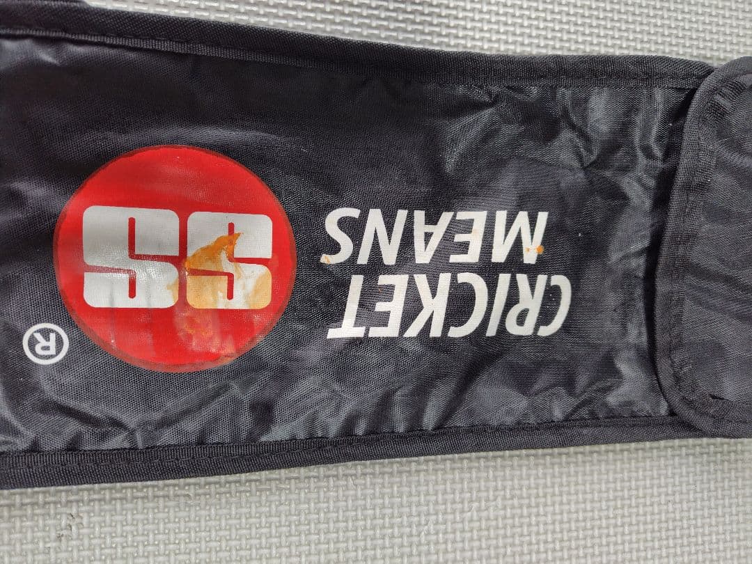 クリケットバット　カシミールウィロー