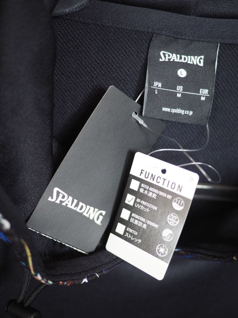 新品完売品！SPALDING パーカー ブラック グラフィックデザイン