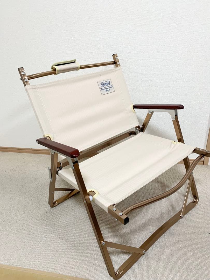 ヒ*コ様 Coleman Mighty アウトドアチェア クリーム色　折り畳み