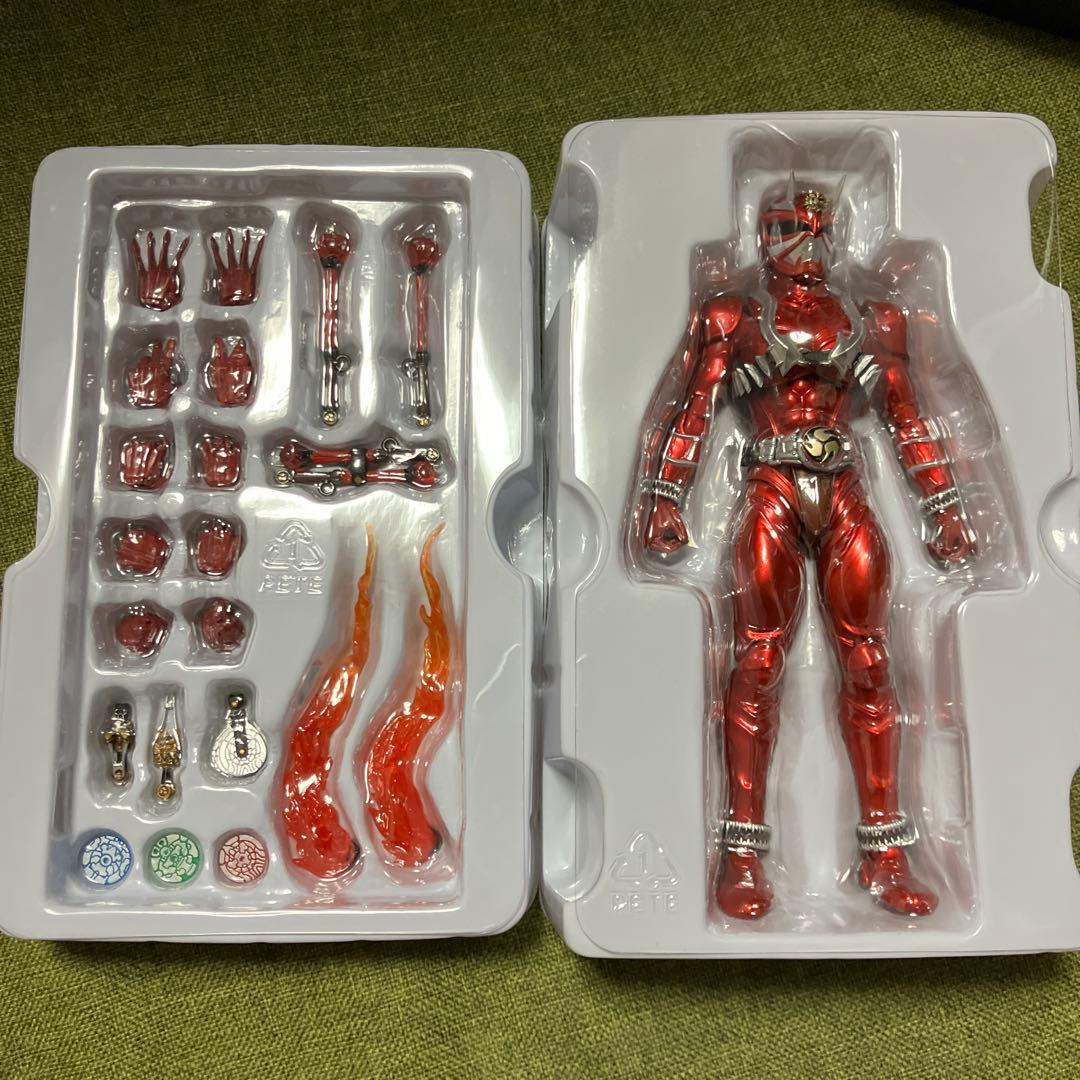 仮面ライダー響鬼 紅 真骨彫