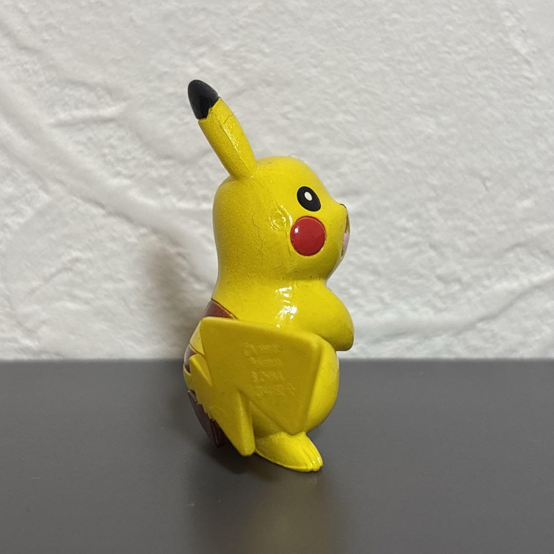【希少】 レアポーズ　ピカチュウ　ポケモン　フィギュア