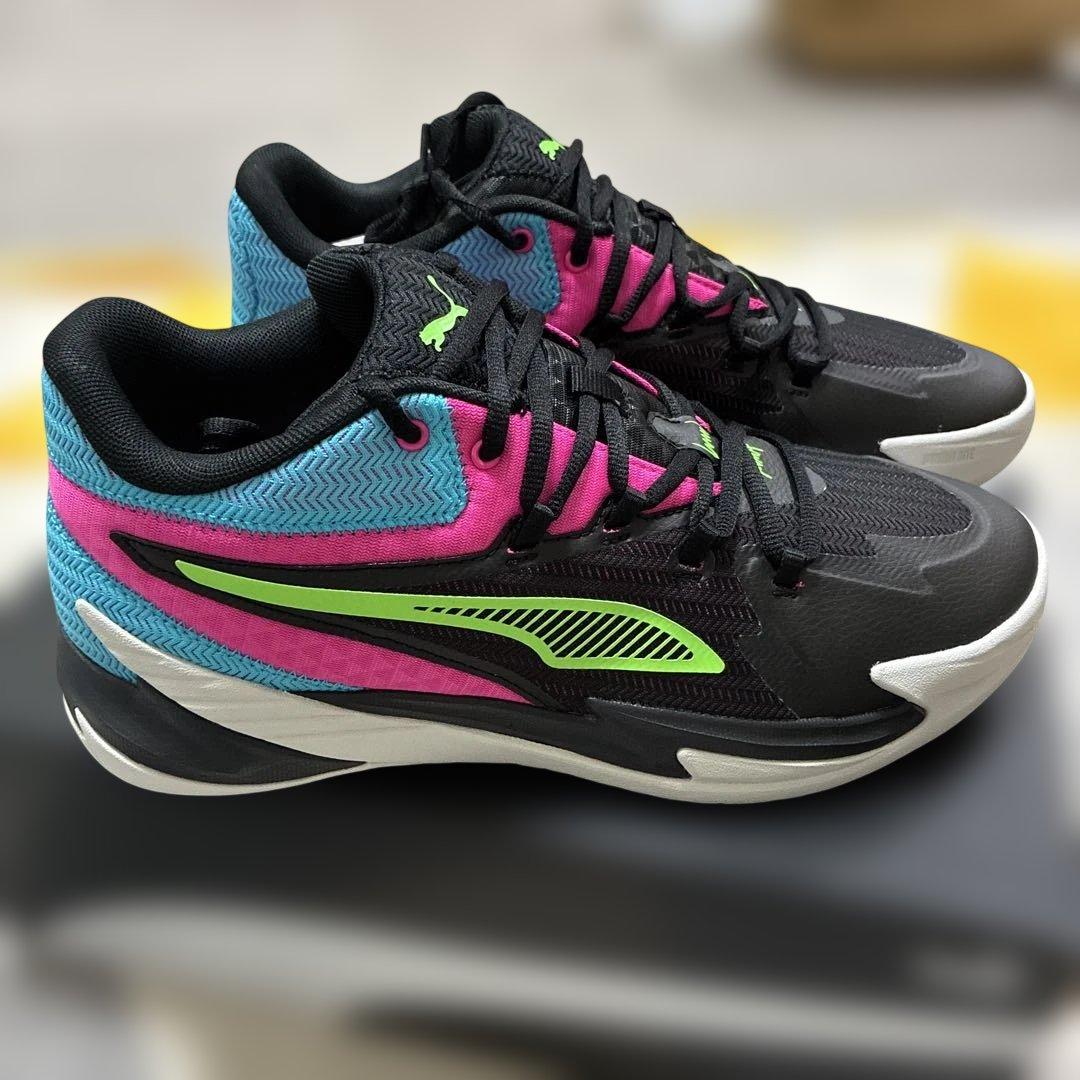 バスケットシューズ　PUMA