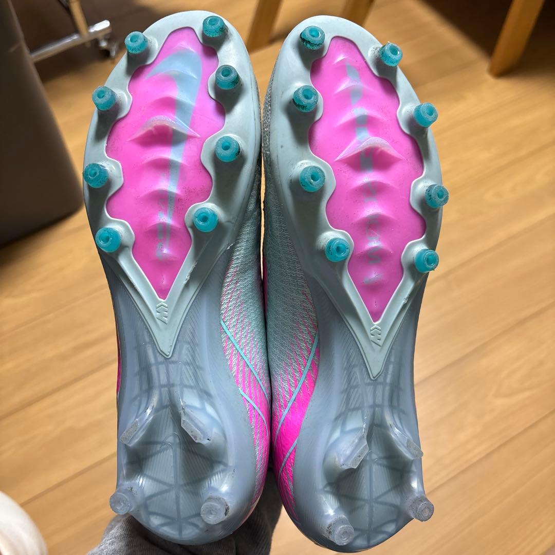 Nike サッカーシューズ マーキュリアルヴェイパー16