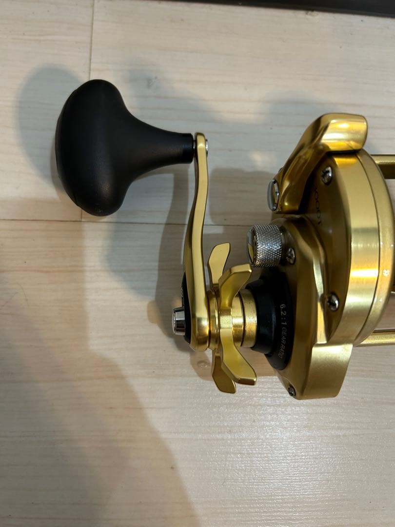 【美品】シマノ 海魂 3000T SHIMANO カイコン