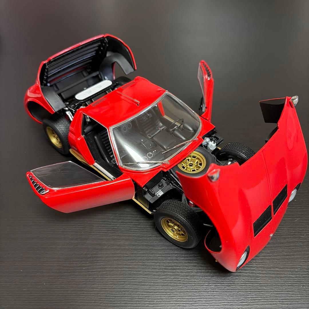 京商 1/18 ランボルギーニミウラ P400 SV レッド