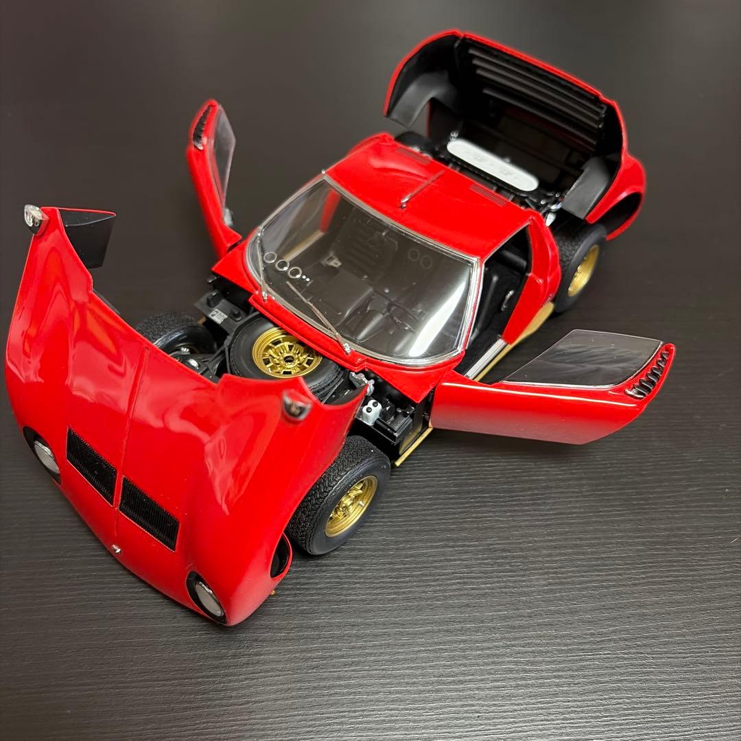 京商 1/18 ランボルギーニミウラ P400 SV レッド