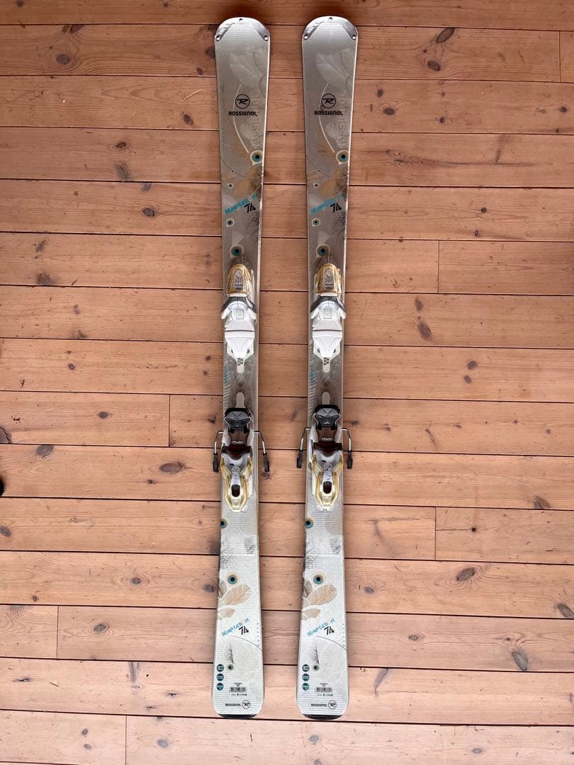 ROSSIGNOL 孔雀、希少　スキー ビンディング付