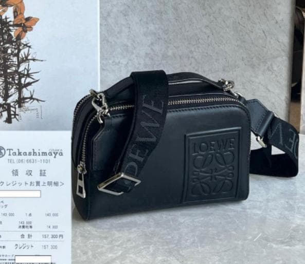 (正規品)ブラック ショルダーバッグ