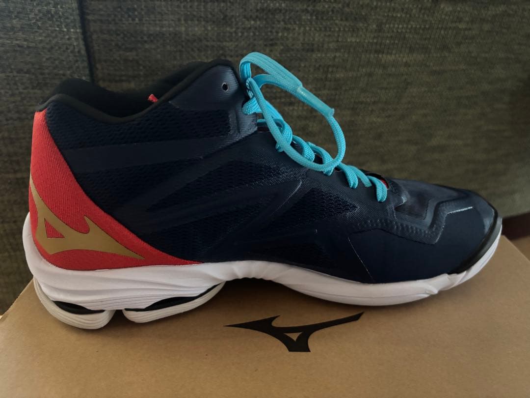 値下げしました！新品未使用！Mizuno バレーボールシューズ オーダーシューズ