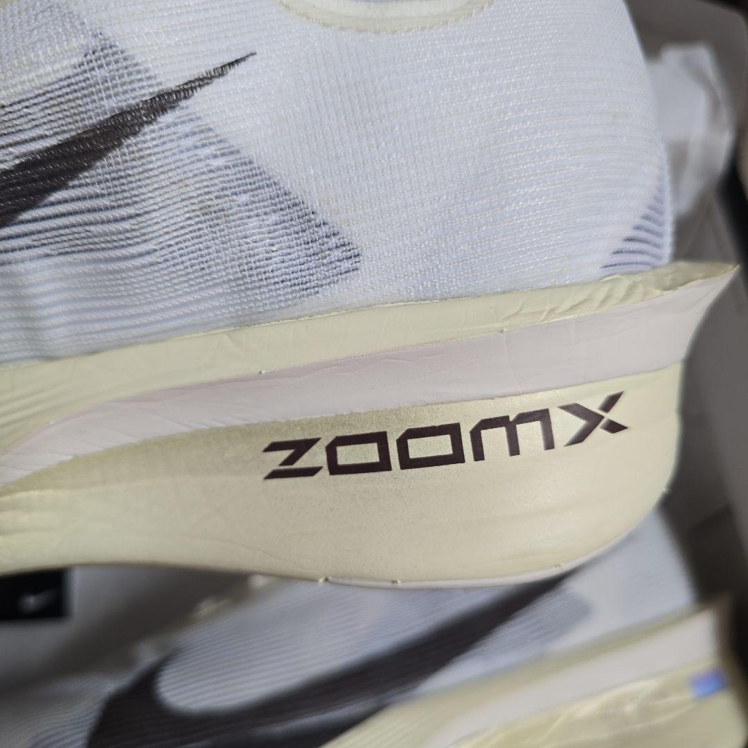 NINE ZOOMX VAPORFLY NEXT％4 27.0cm