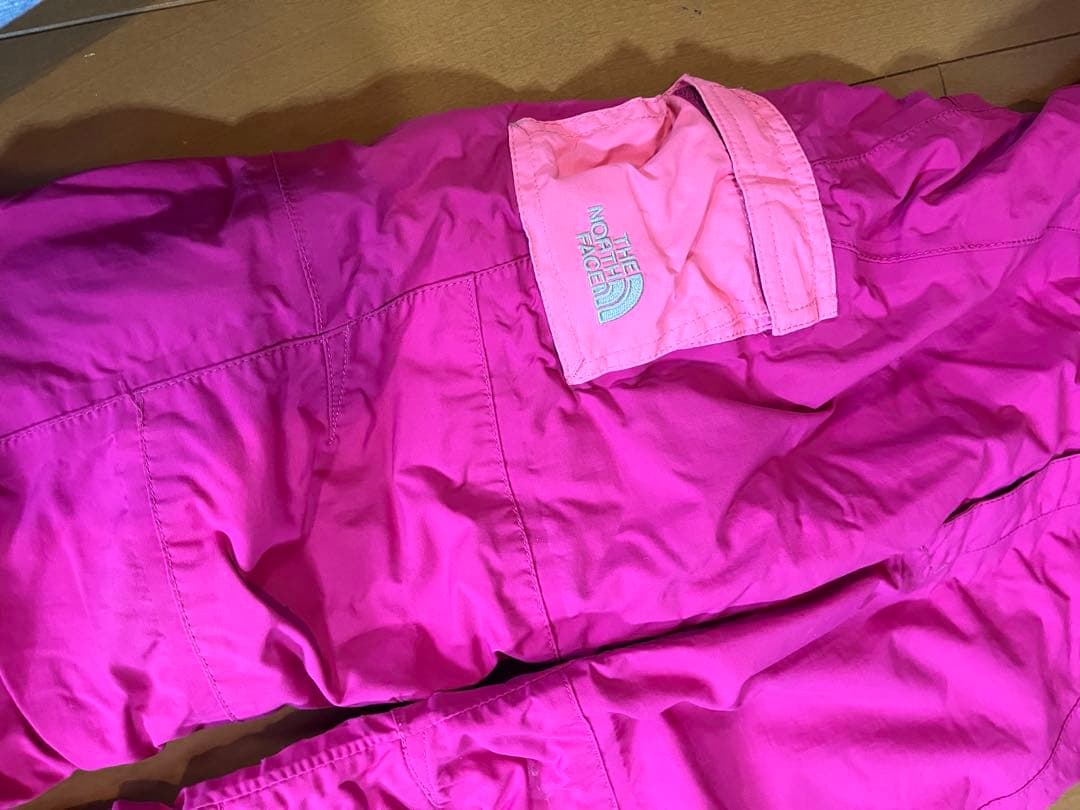 セール！THE NORTH FACE 子ども用スノーウェアセット　手袋おまけ